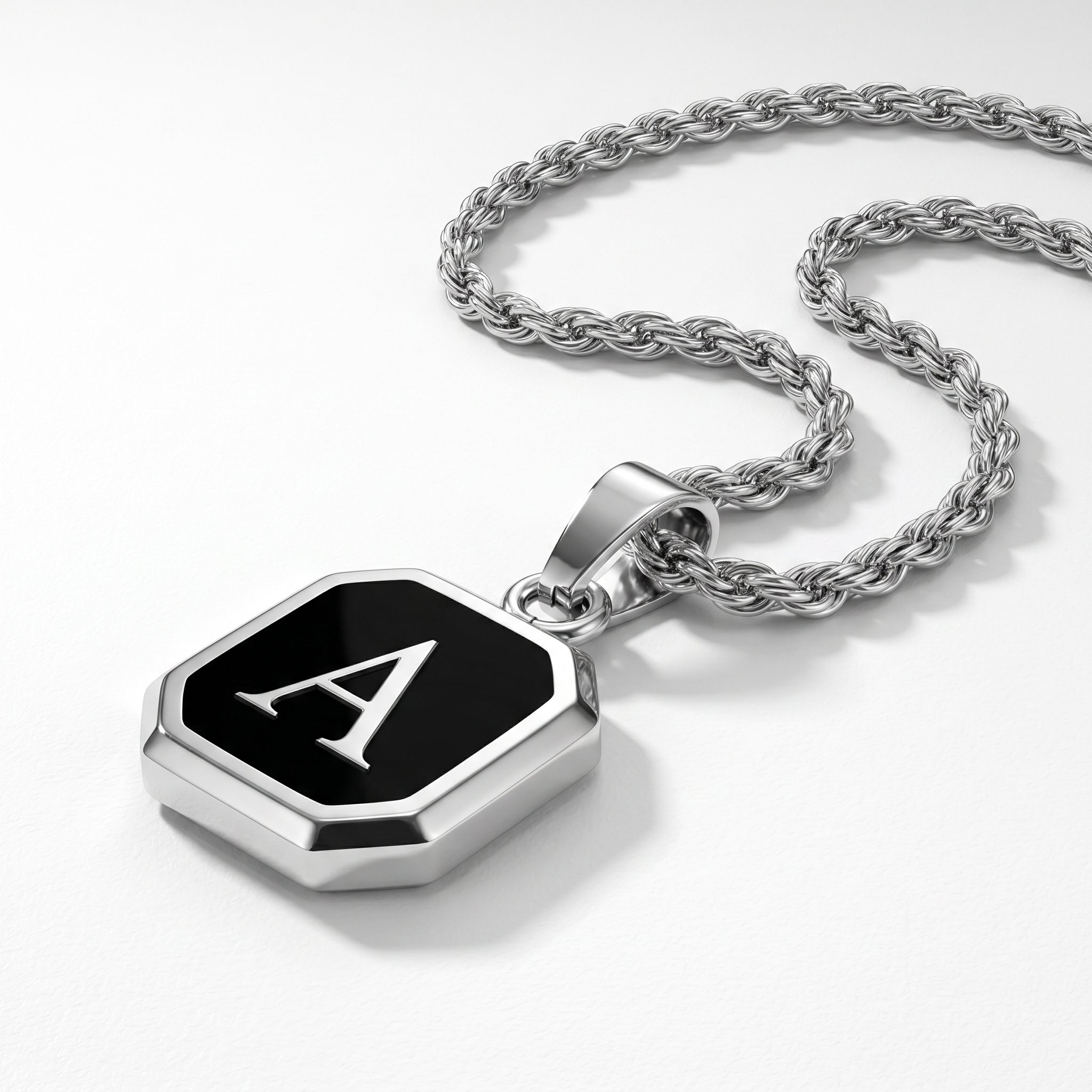 Initial Necklace "Signet"