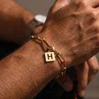 Initial Bracelet "Crest"