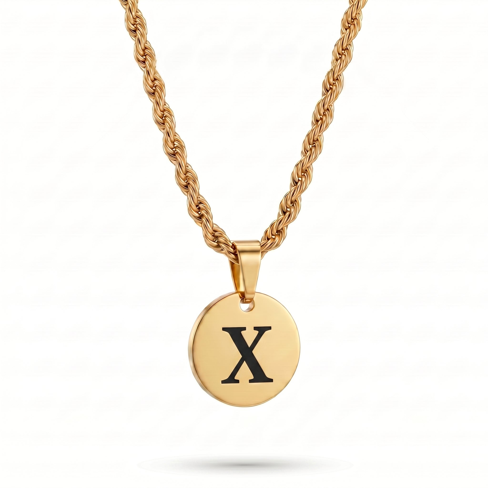 Initial Necklace "Medallion"